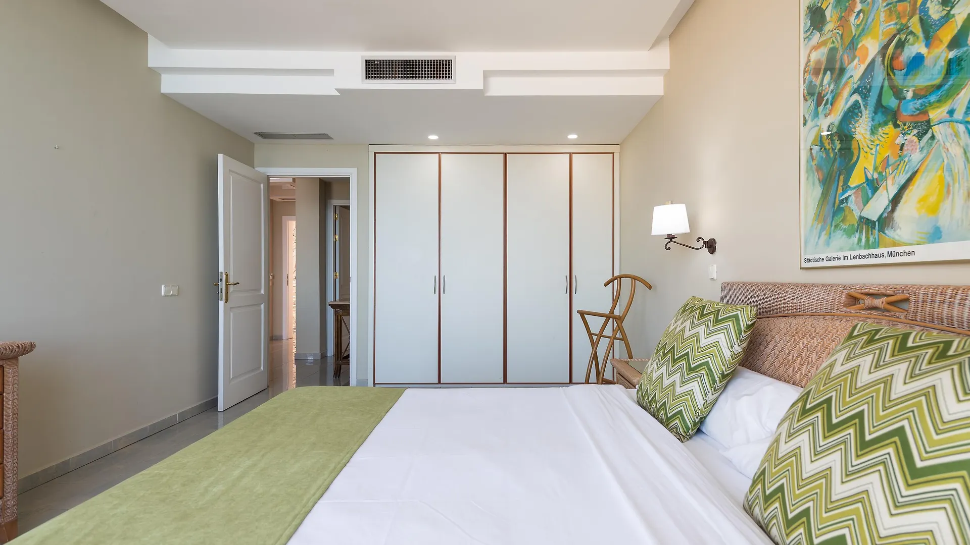 Holiday Club Jardin Amadores Lejlighedshotel