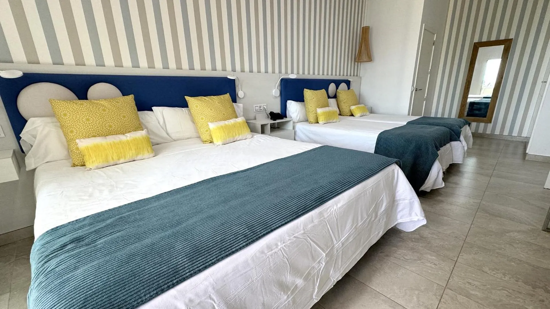 Holiday Club Jardin Amadores