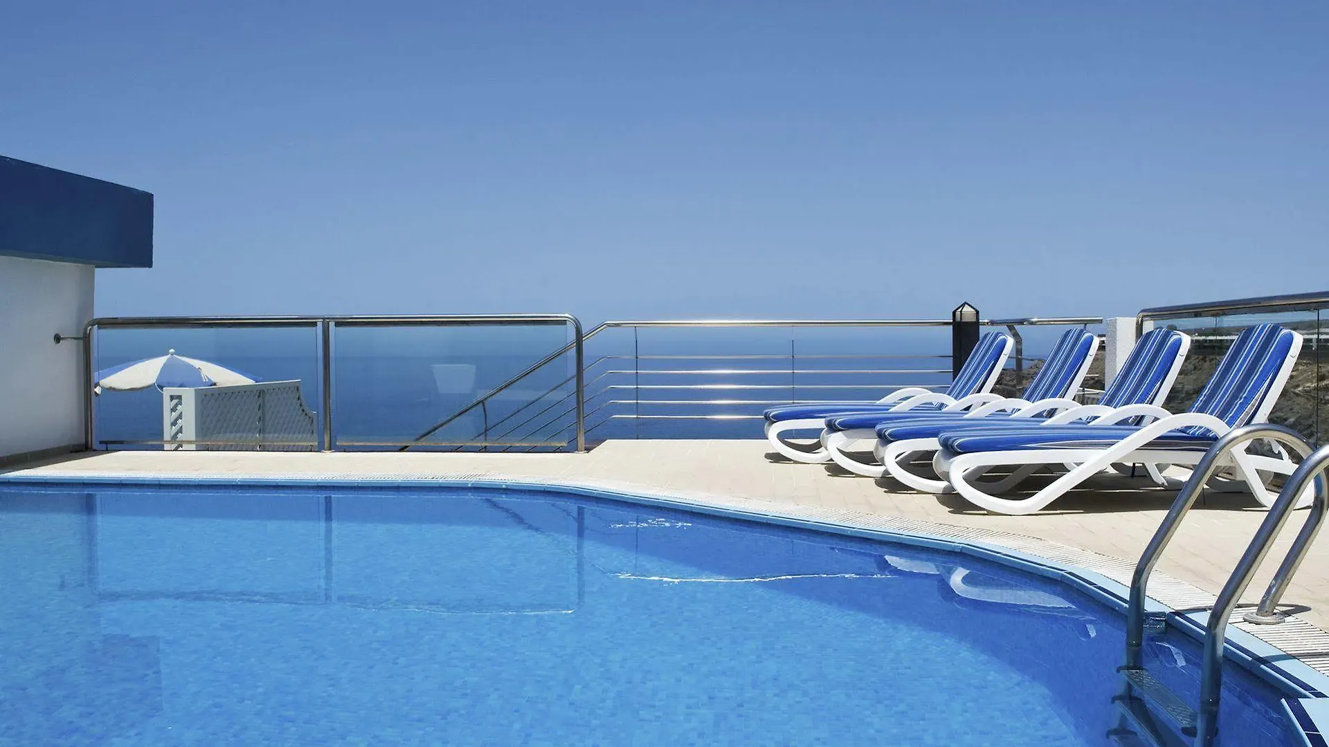 **** Lejlighedshotel Holiday Club Jardin Amadores Spanien