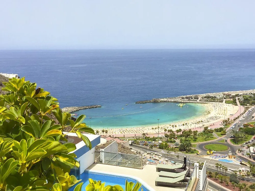 Holiday Club Jardin Amadores 4*,